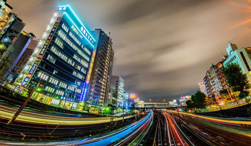 How much does it cost from Tokyo to Yokohama by train? photo